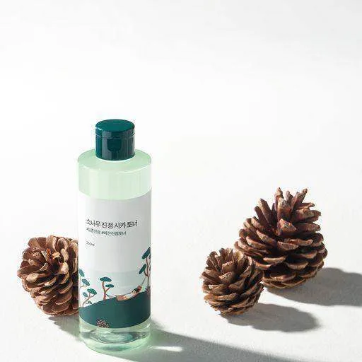 Round Lab Pine Calming Cica Toner bottle