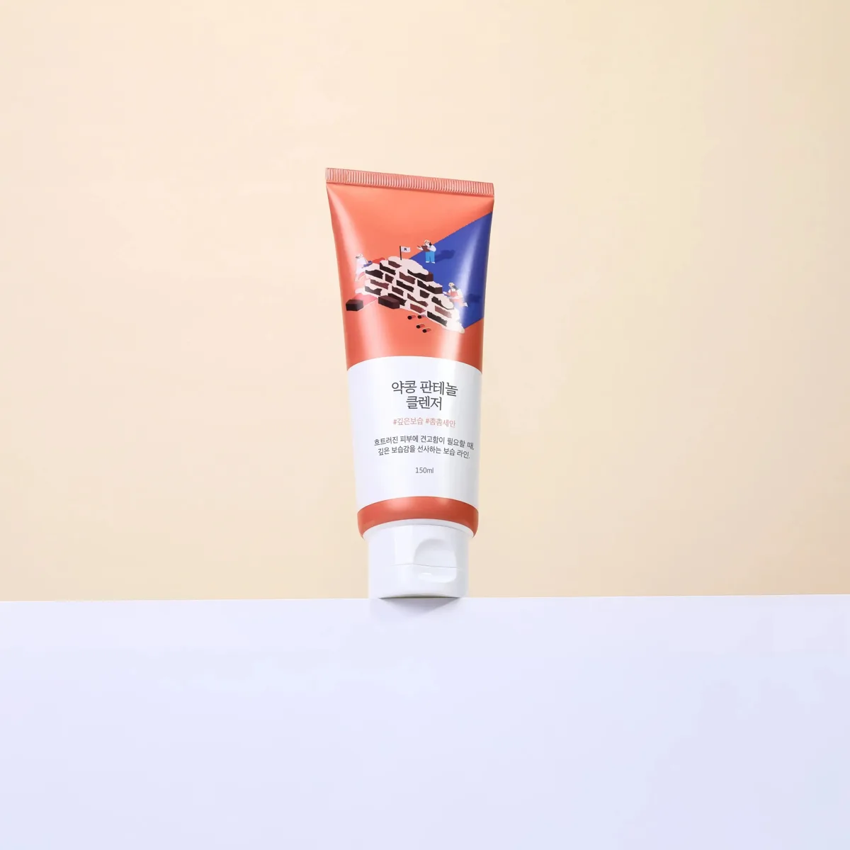 ROUND LAB Soybean Panthenol Cleanser 150 ml white tube