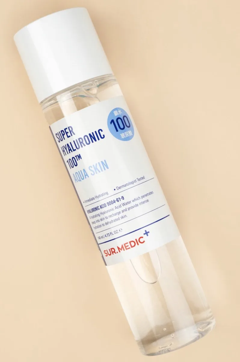 Sur.Medic Super Hyaluronic 100 Aqua Skin bottle